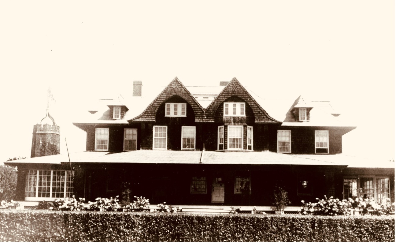 Quogue Summer Cottages